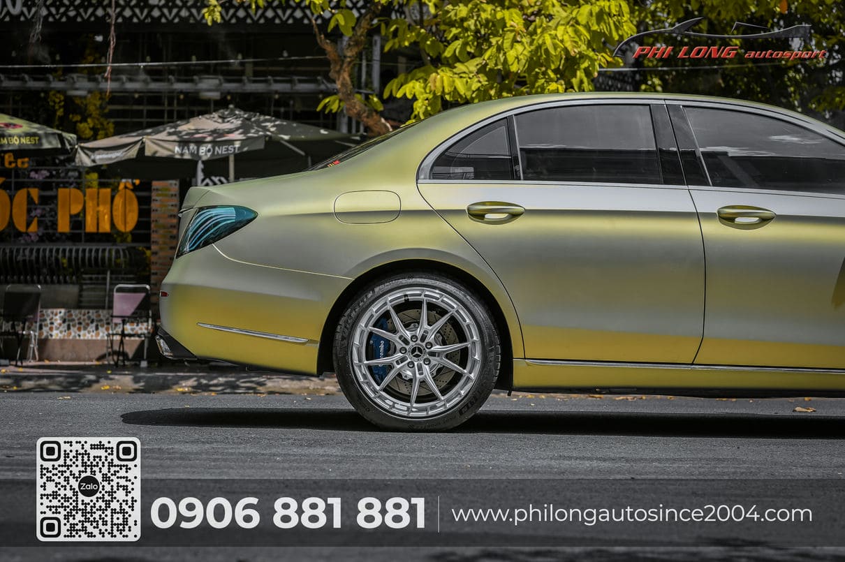 Mercedes wrap doi mau gan mam phanh 0027 | Phi Long Auto