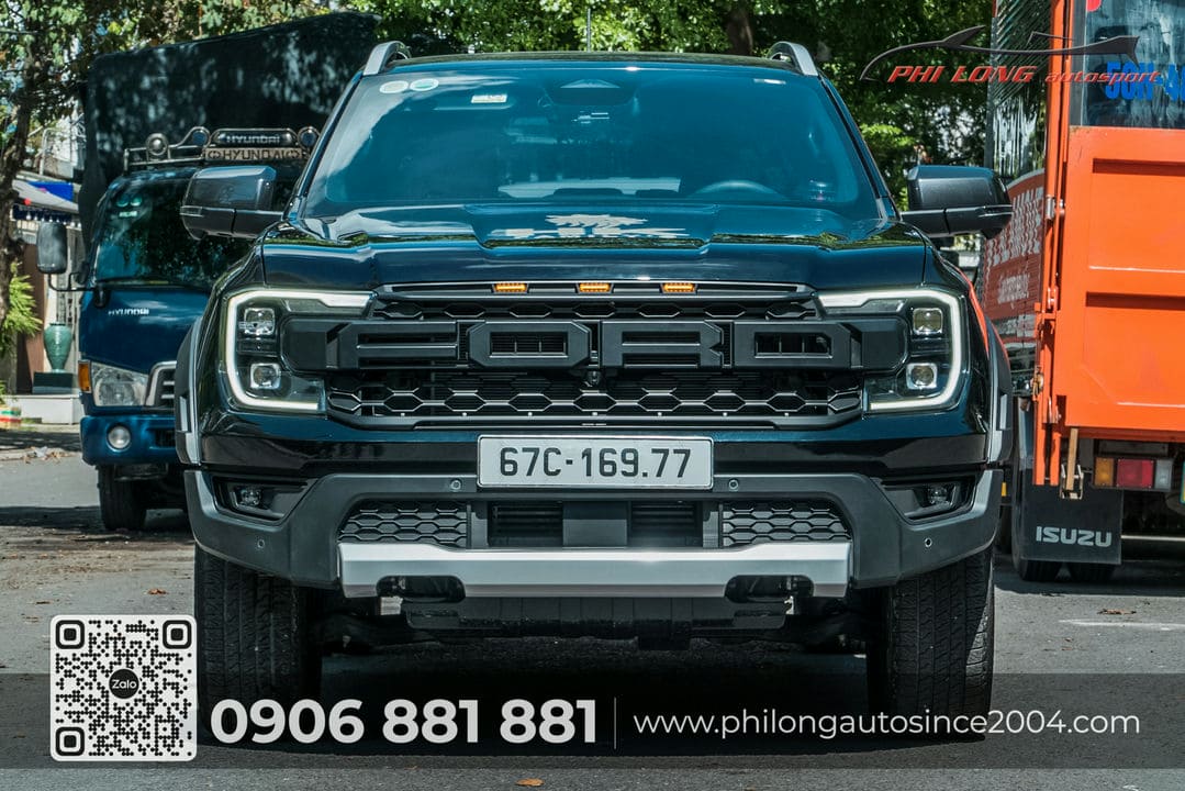 Ford Ranger gan mat calang 2 3 | Phi Long Auto